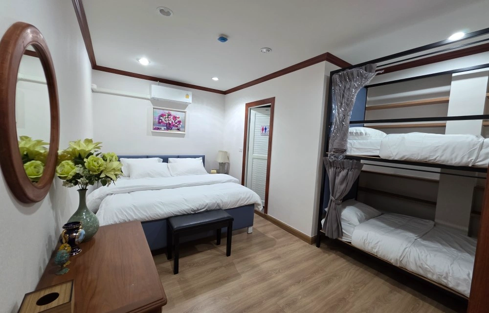 Vintana Siam Bangkok Hotel Gallery Pictures