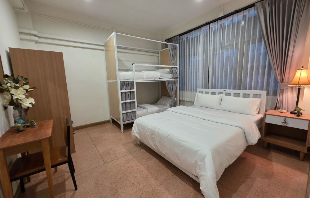 Vintana Siam Bangkok Hotel Gallery Pictures