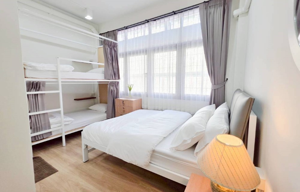Vintana Siam Bangkok Hotel Rooms Pictures